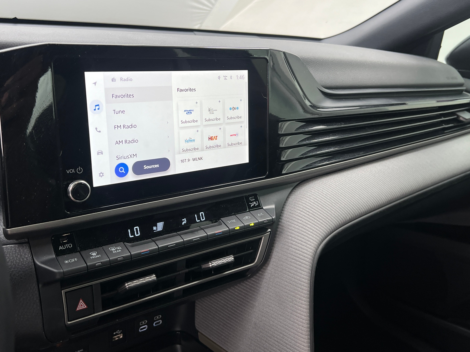 Thumbnail: 2025 Toyota Camry - 3