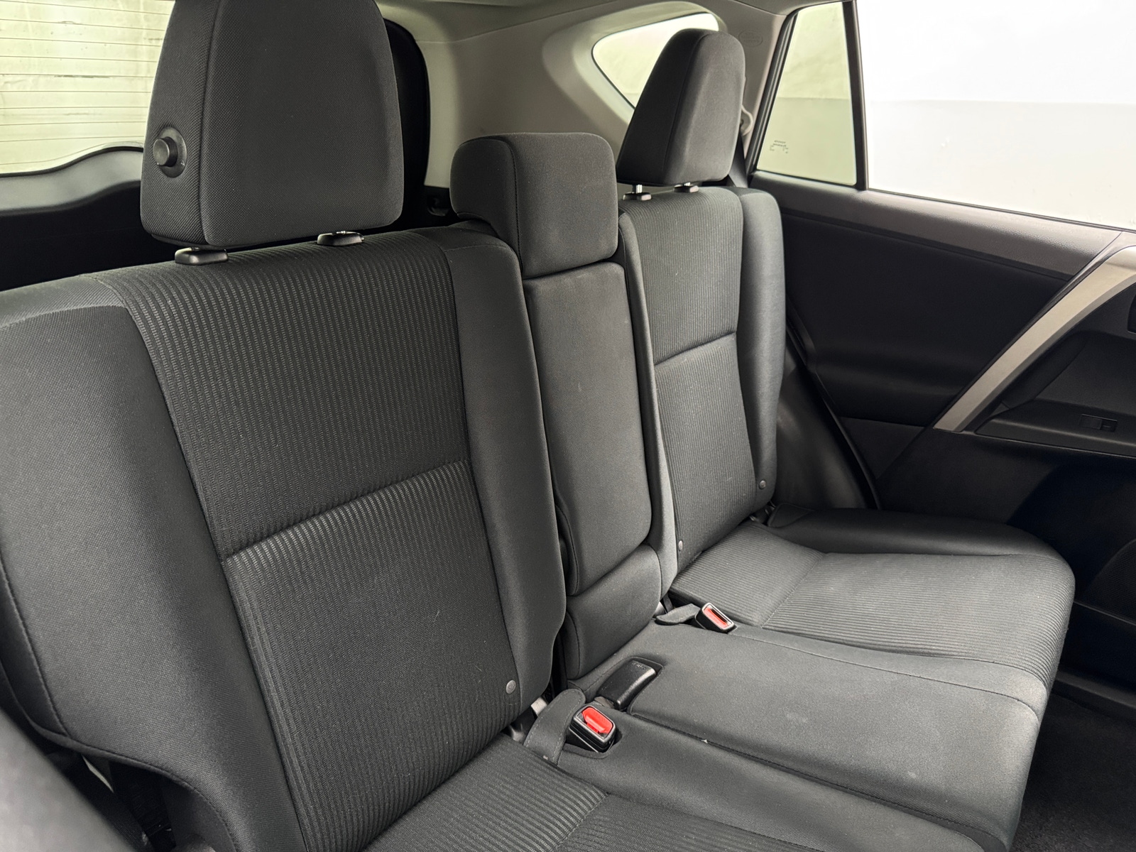 Thumbnail: 2016 Toyota RAV4 - 6