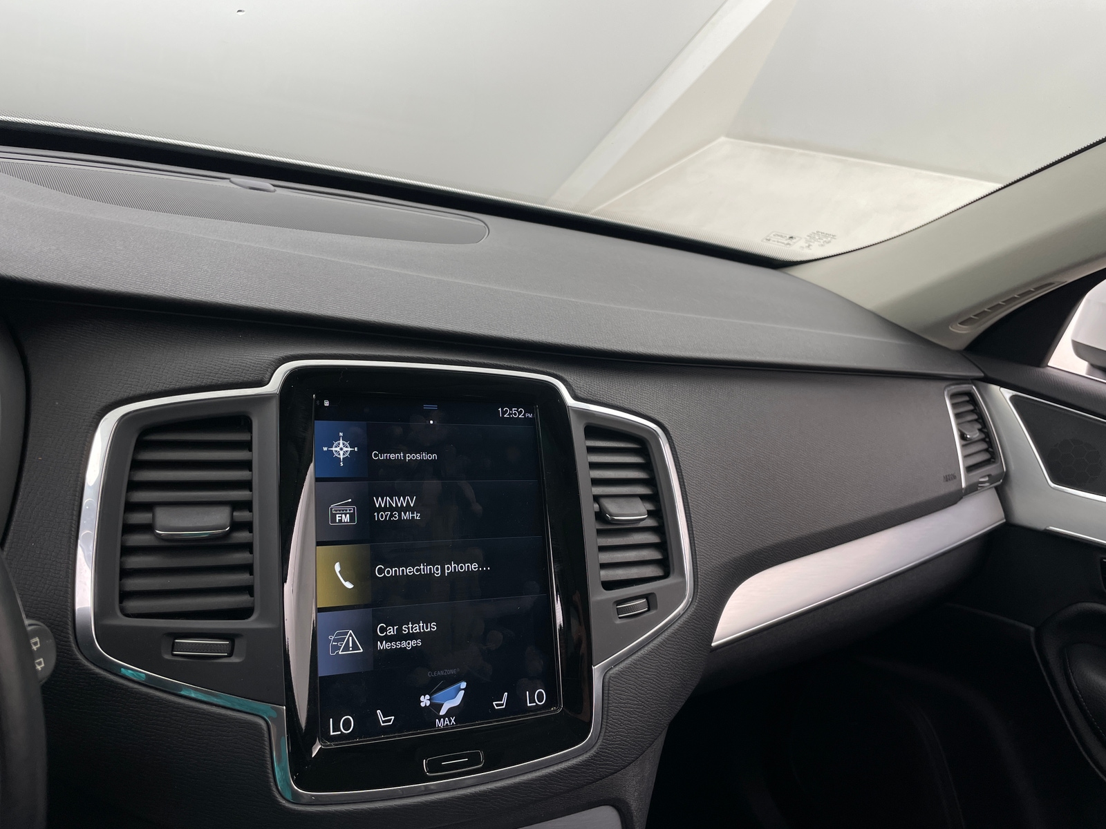 Thumbnail: 2018 Volvo XC90 - 3