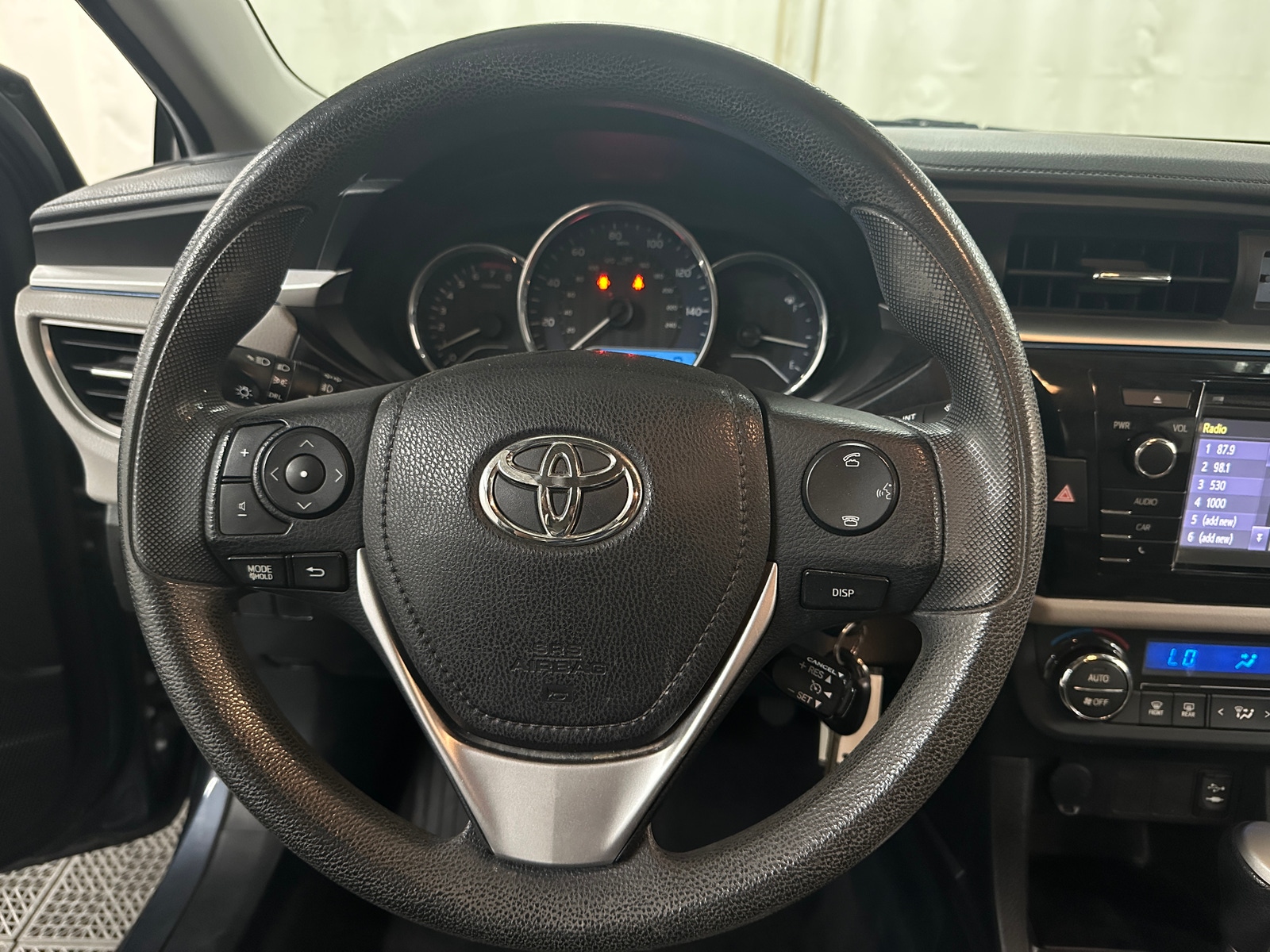 Thumbnail: 2016 Toyota Corolla - 5