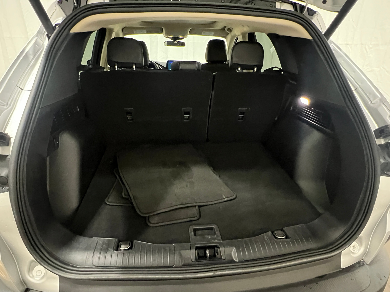 Thumbnail: 2020 Ford Escape - 6