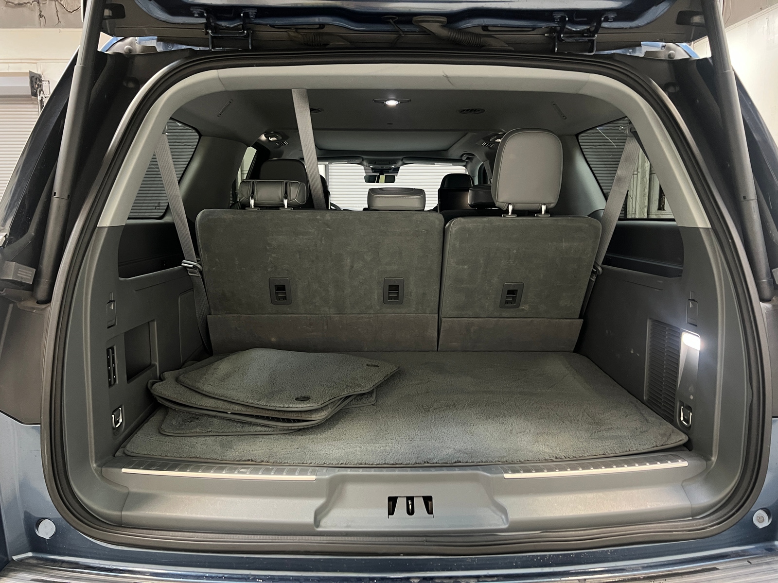 Thumbnail: 2019 Lincoln Navigator L - 7
