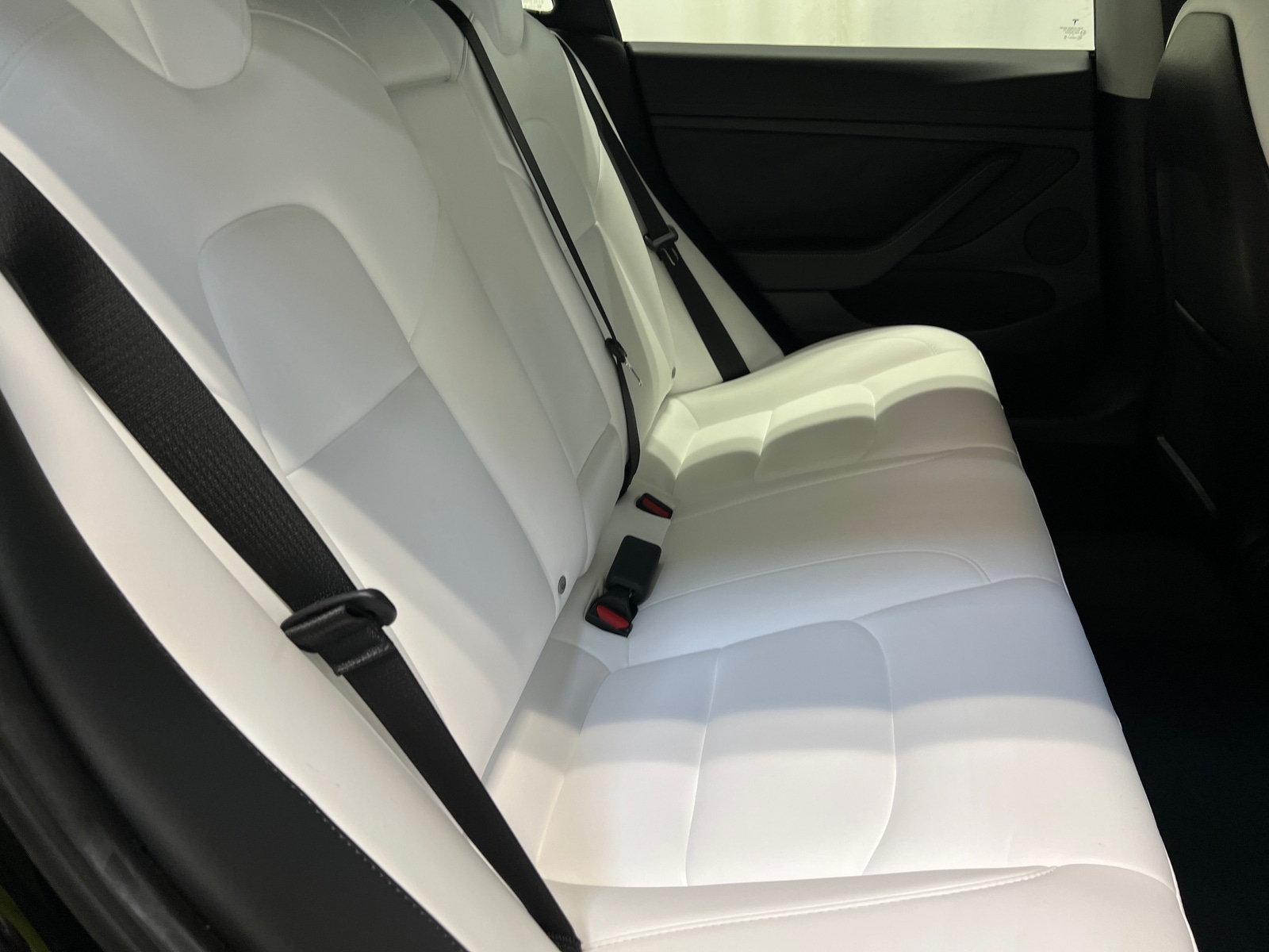 Thumbnail: 2021 Tesla Model 3 - 4