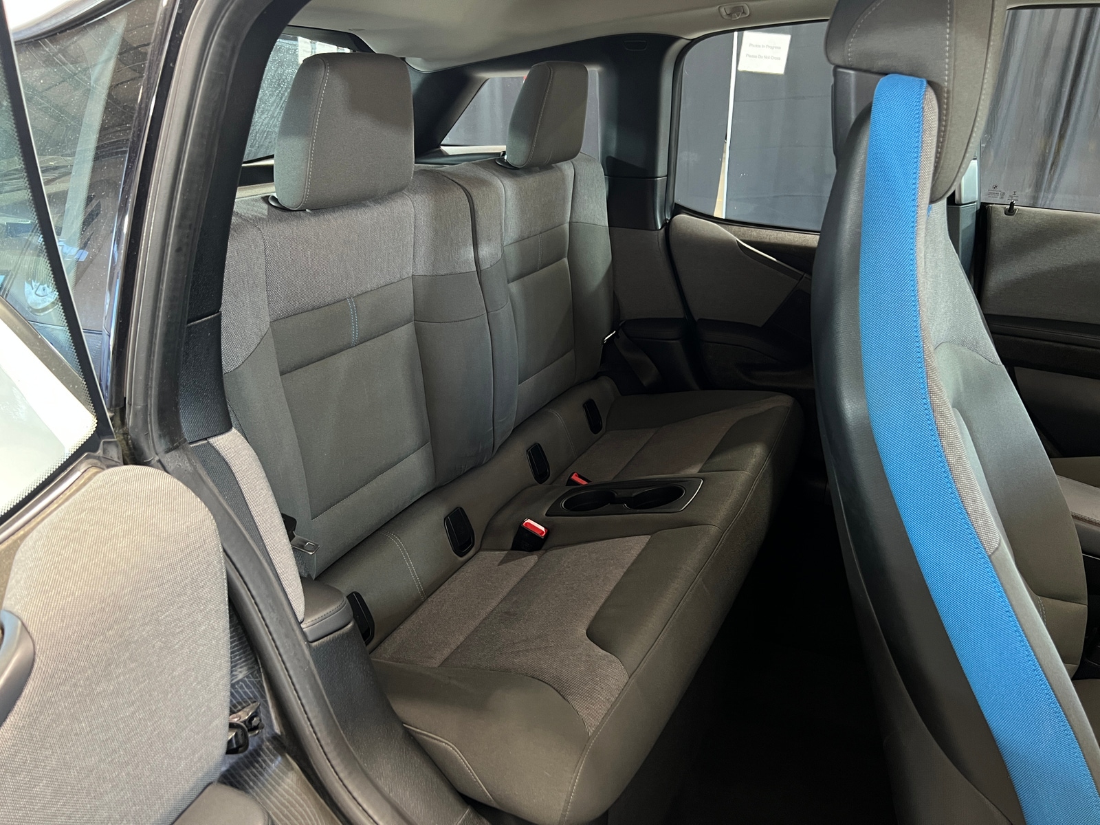 Thumbnail: 2017 BMW i3 - 6