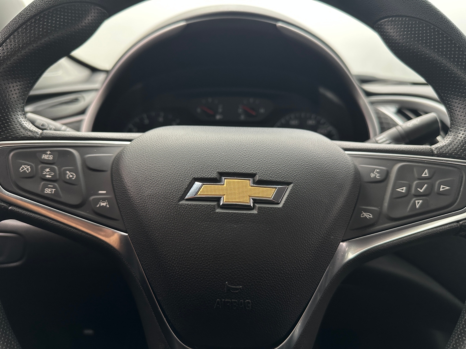 Thumbnail: 2024 Chevrolet Malibu - 5
