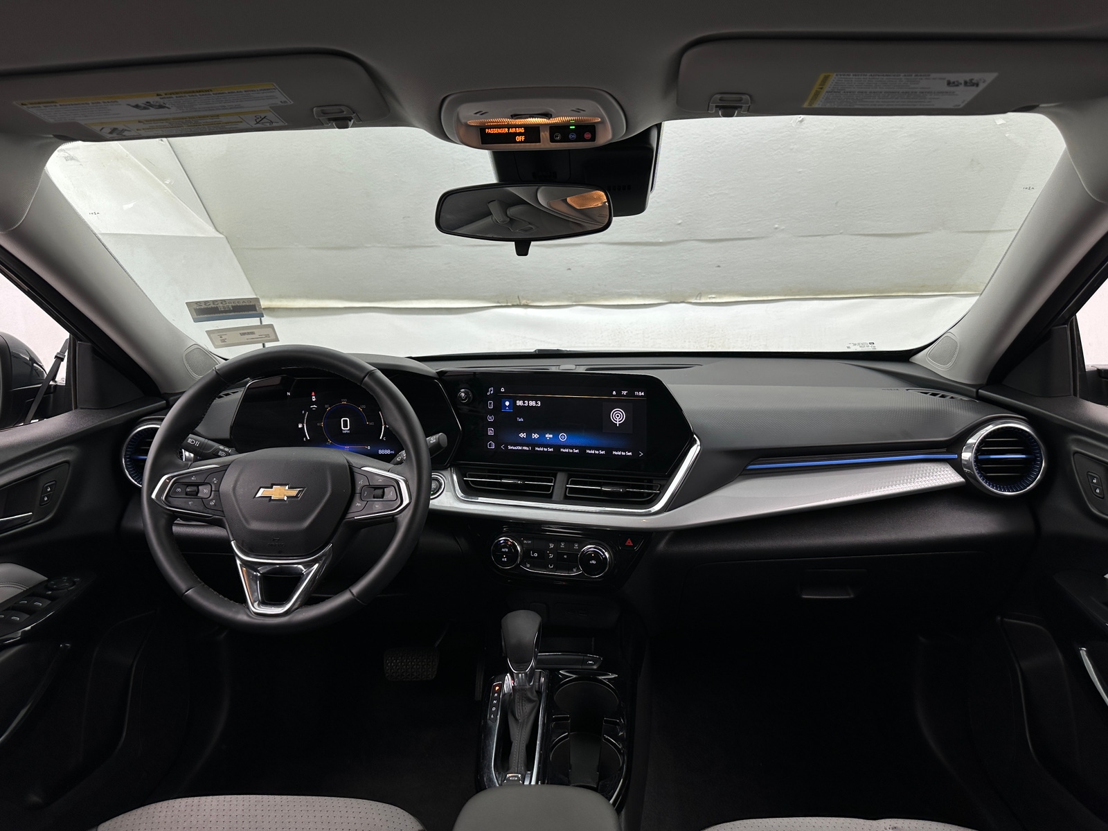 Thumbnail: 2025 Chevrolet Trax - 3