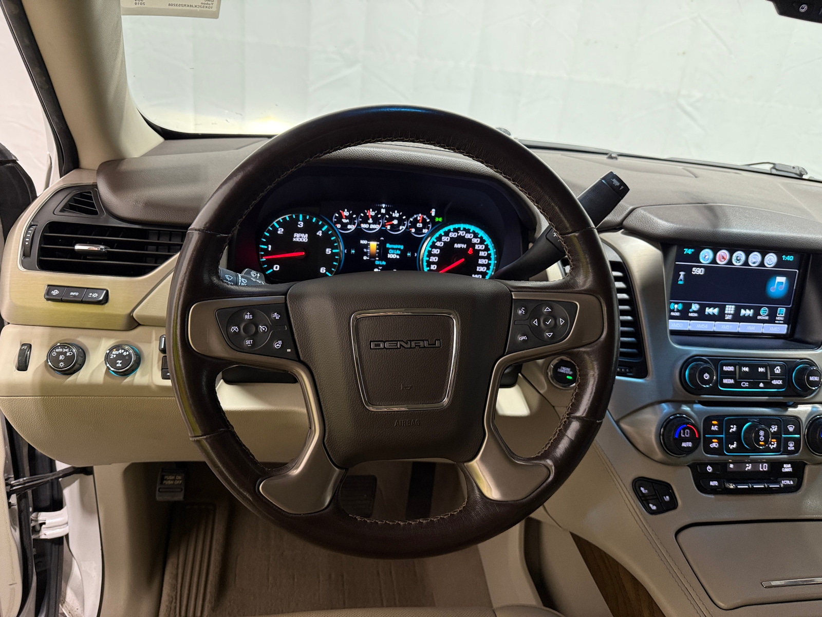 Thumbnail: 2019 GMC Yukon - 4