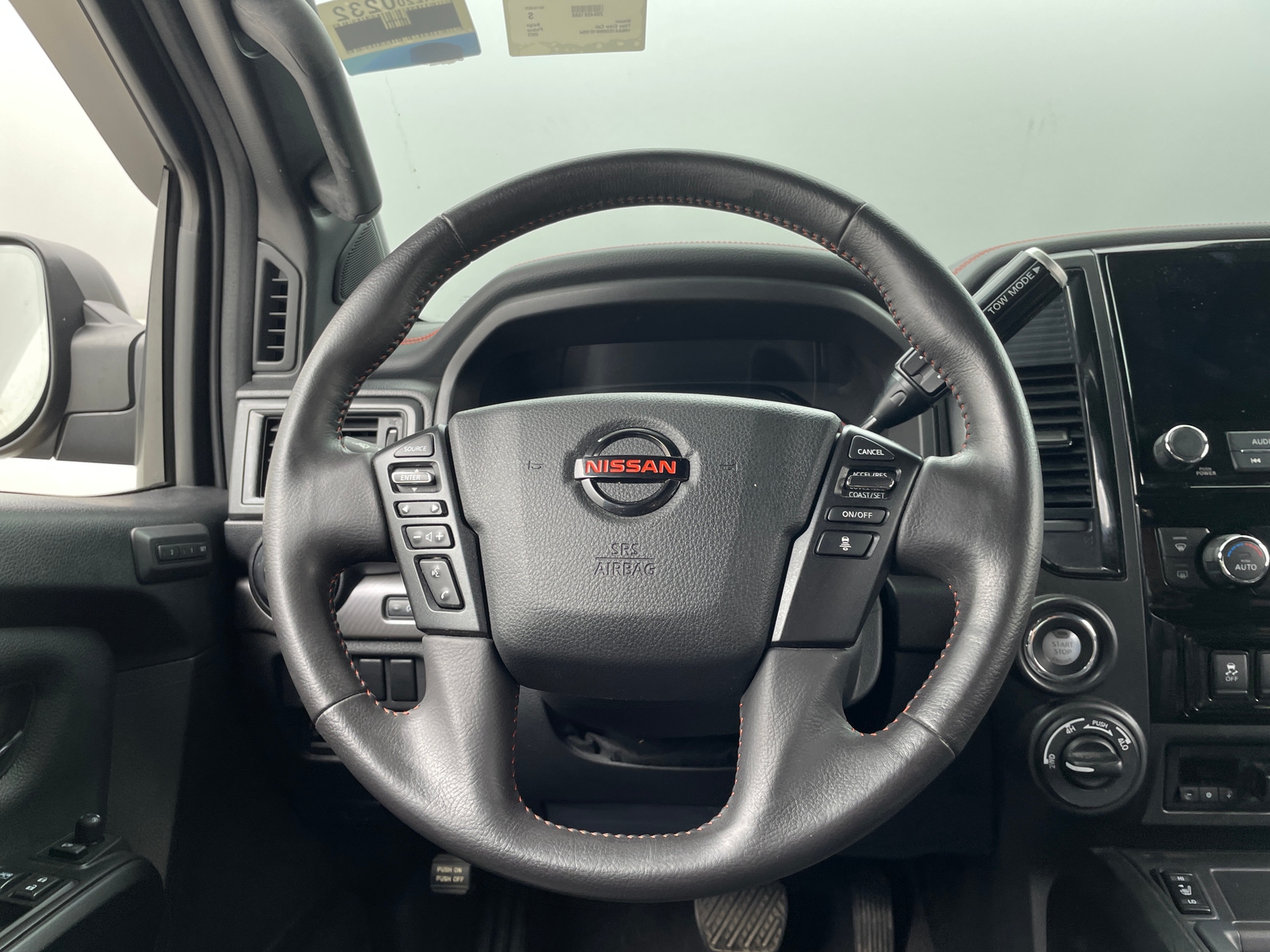 Thumbnail: 2022 Nissan Titan - 5