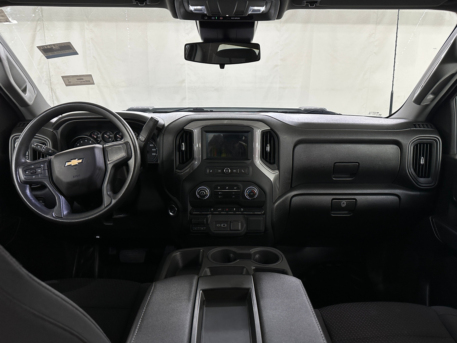 Thumbnail: 2024 Chevrolet Silverado 2500 - 3