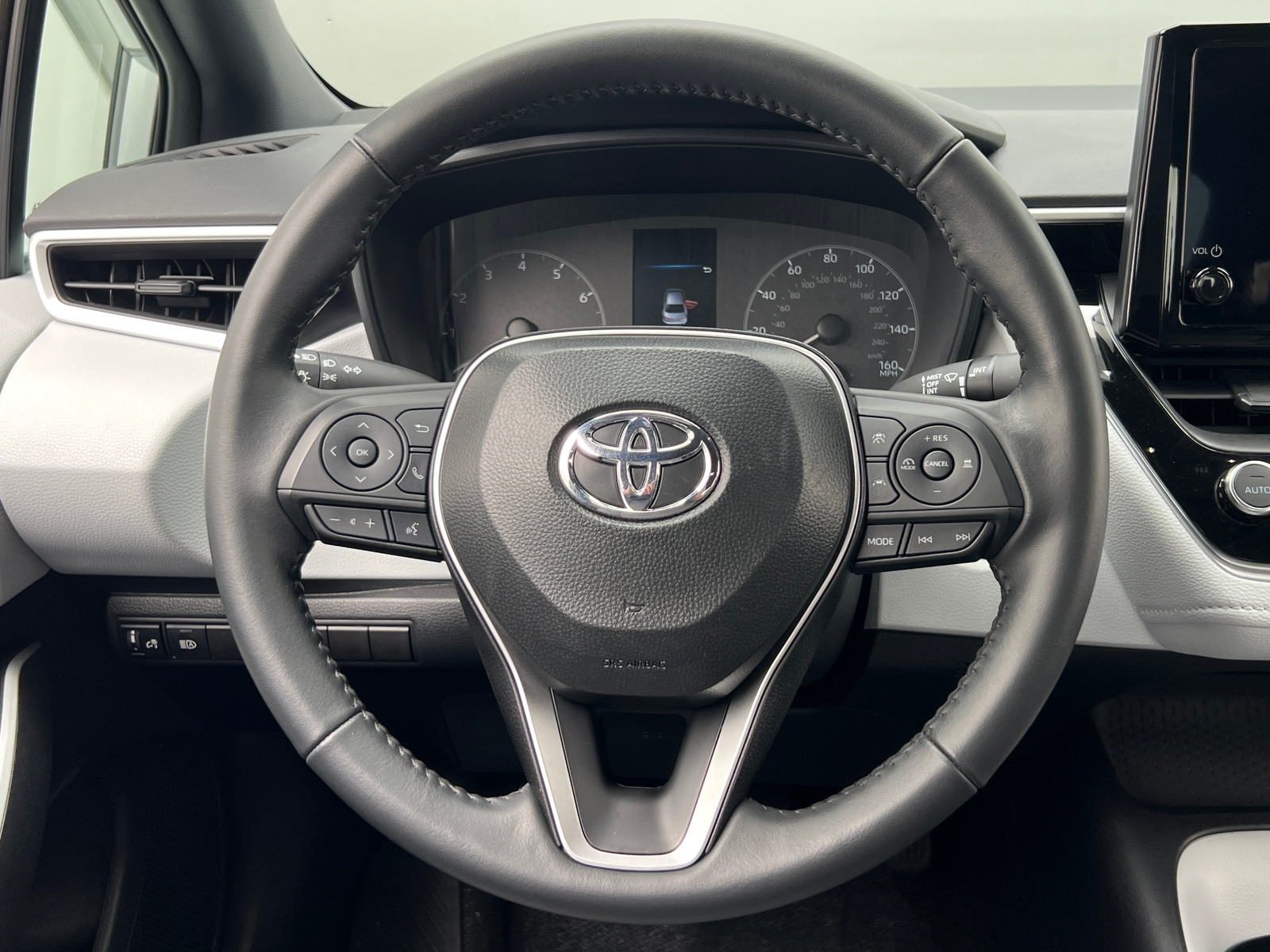 Thumbnail: 2025 Toyota Corolla - 5