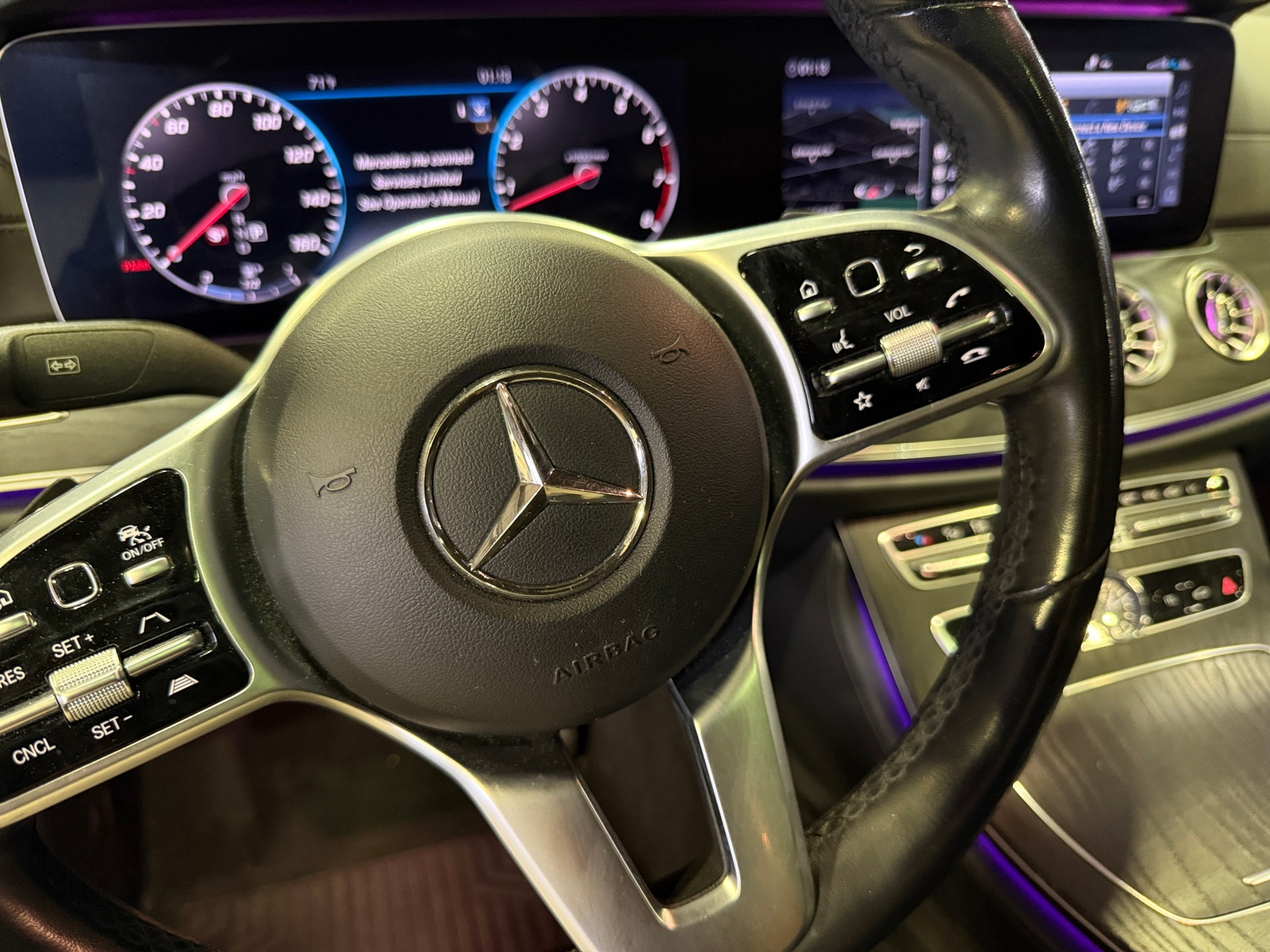 Thumbnail: 2019 Mercedes-Benz E-Class - 3