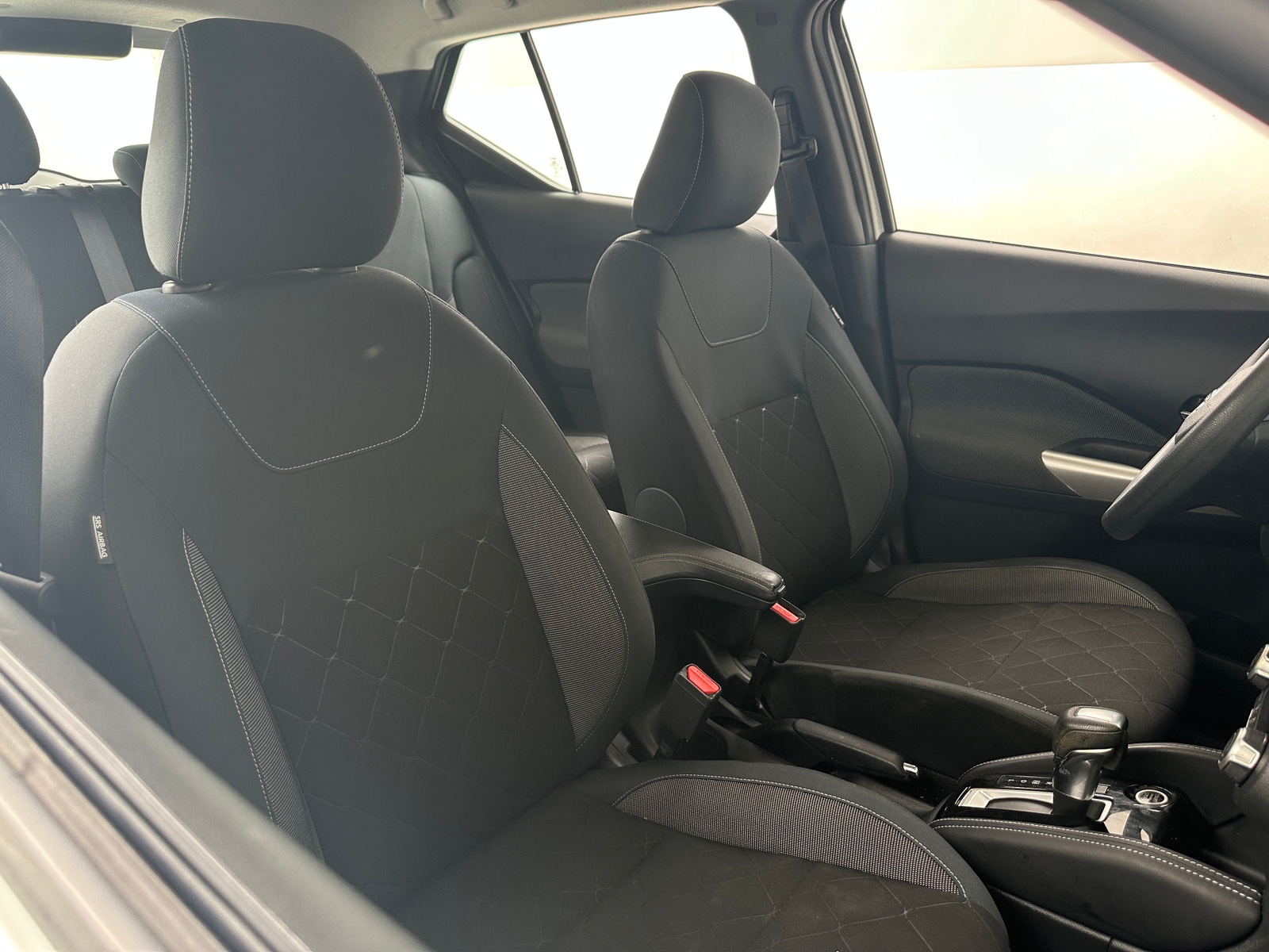 Thumbnail: 2020 Nissan Kicks - 2