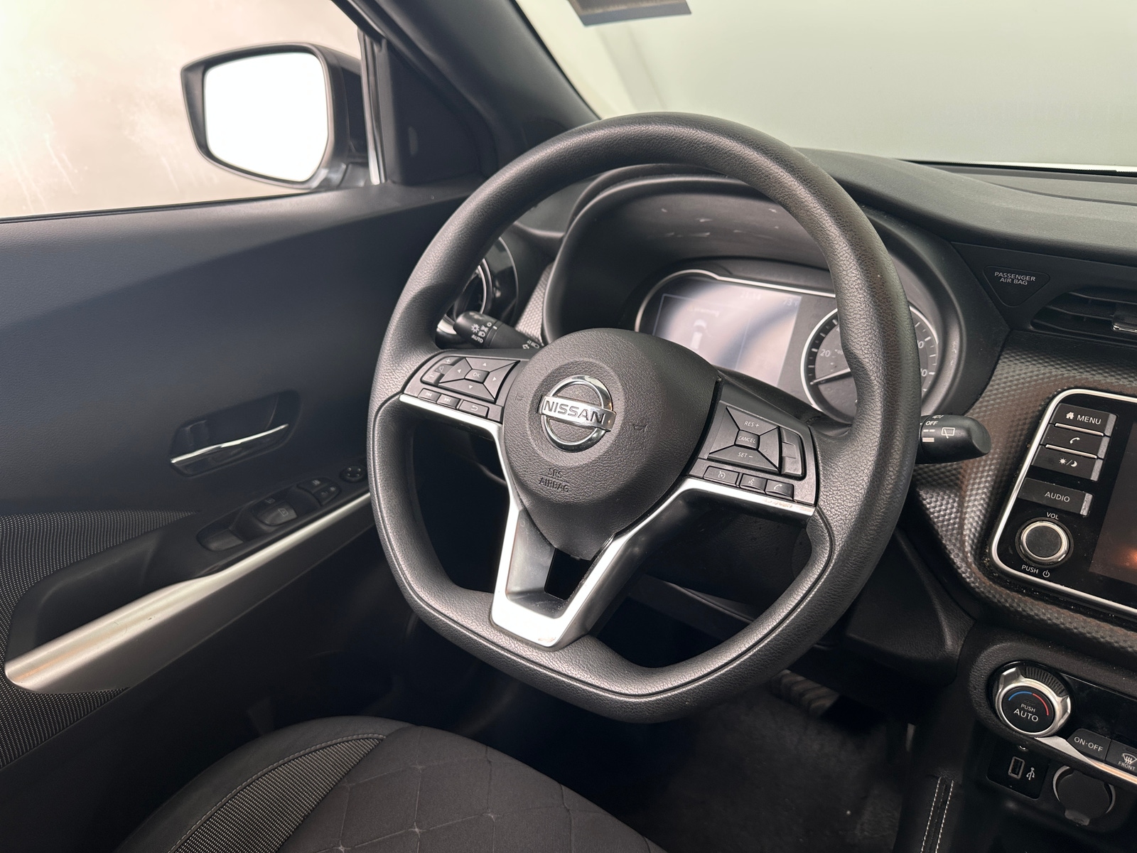 Thumbnail: 2020 Nissan Kicks - 5