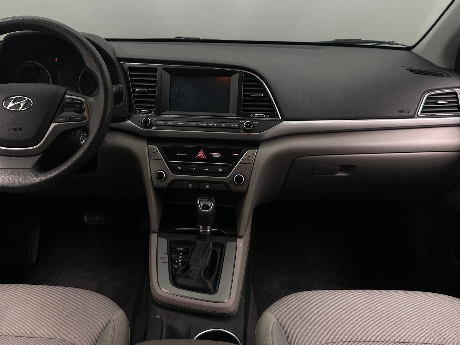 Thumbnail: 2017 Hyundai Elantra - 3