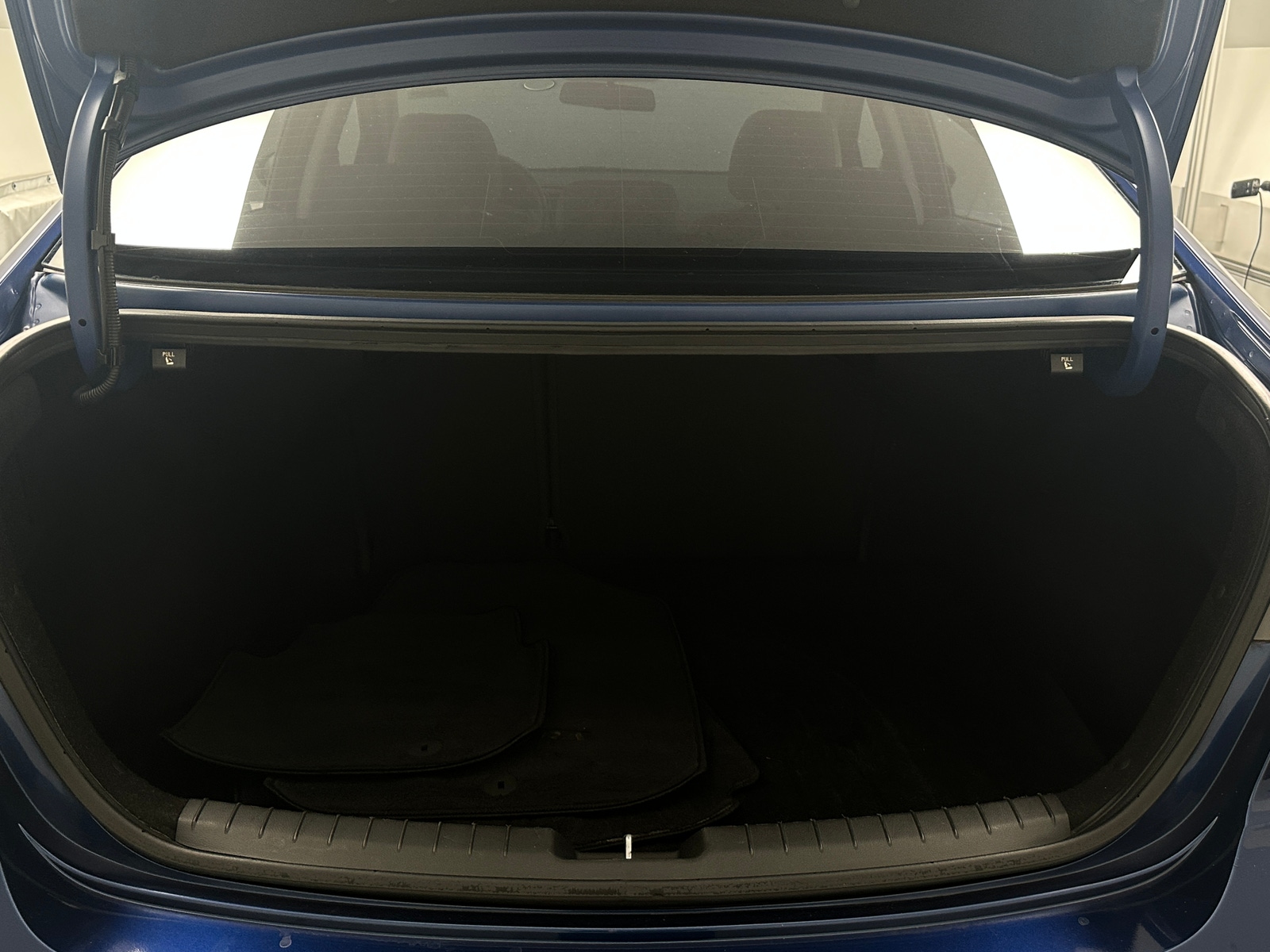 Thumbnail: 2017 Hyundai Elantra - 7