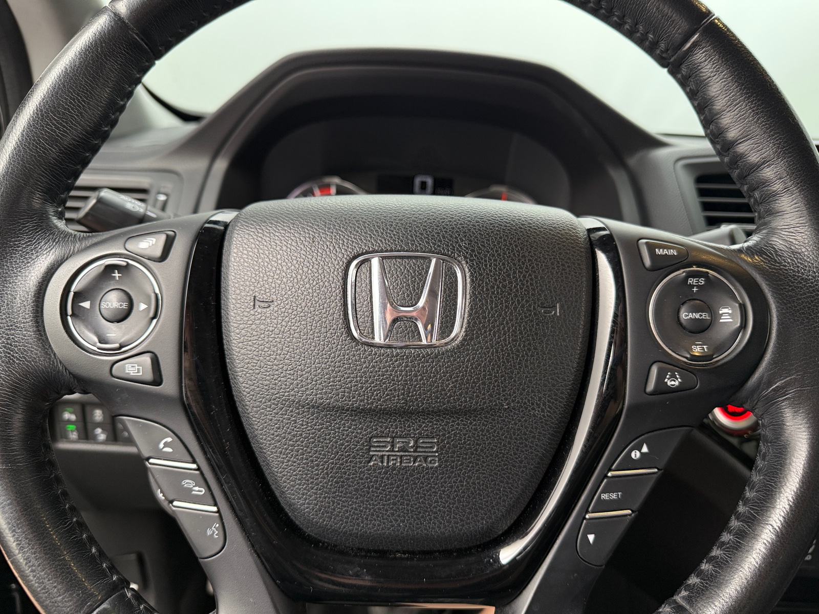 Thumbnail: 2017 Honda Ridgeline - 4