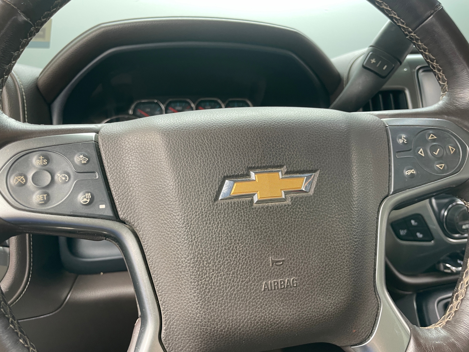 Thumbnail: 2015 Chevrolet Silverado 3500 - 4