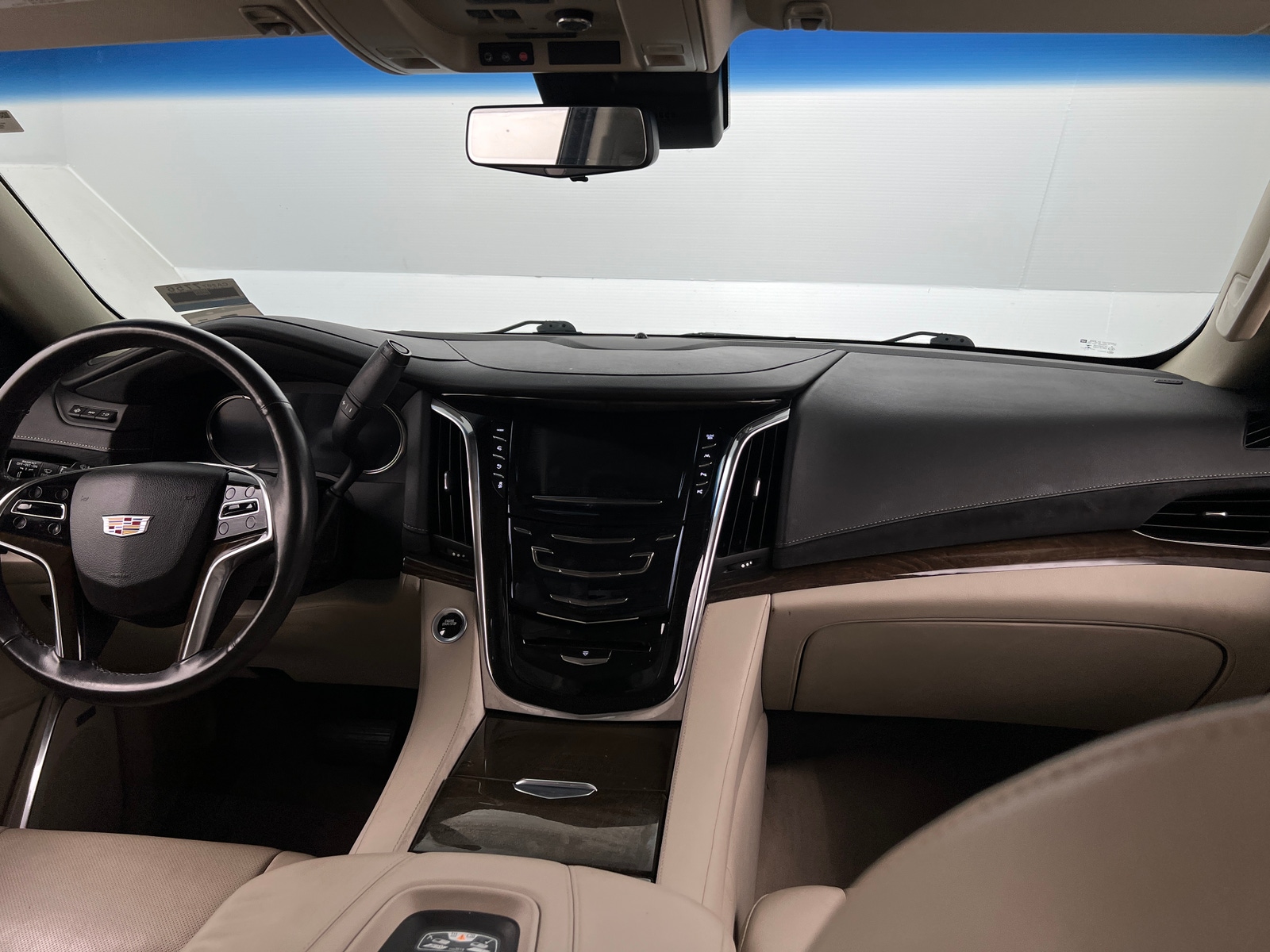 Thumbnail: 2018 Cadillac Escalade - 2