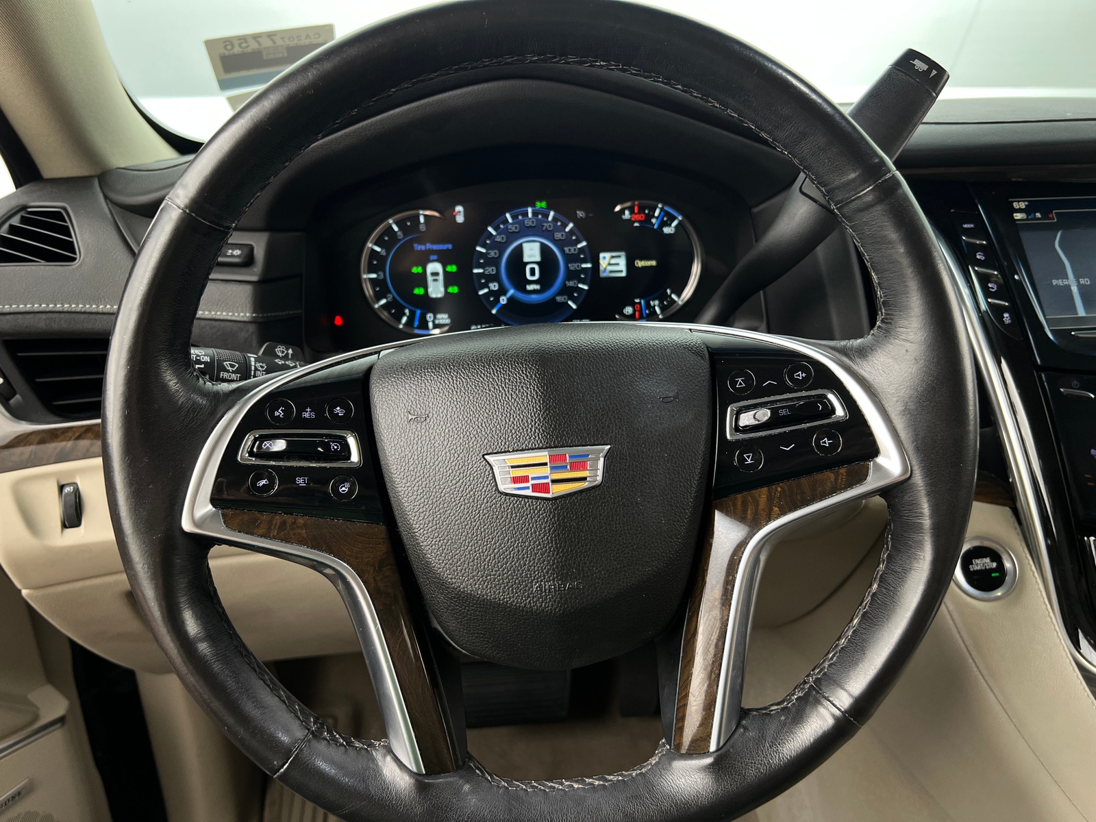 Thumbnail: 2018 Cadillac Escalade - 4