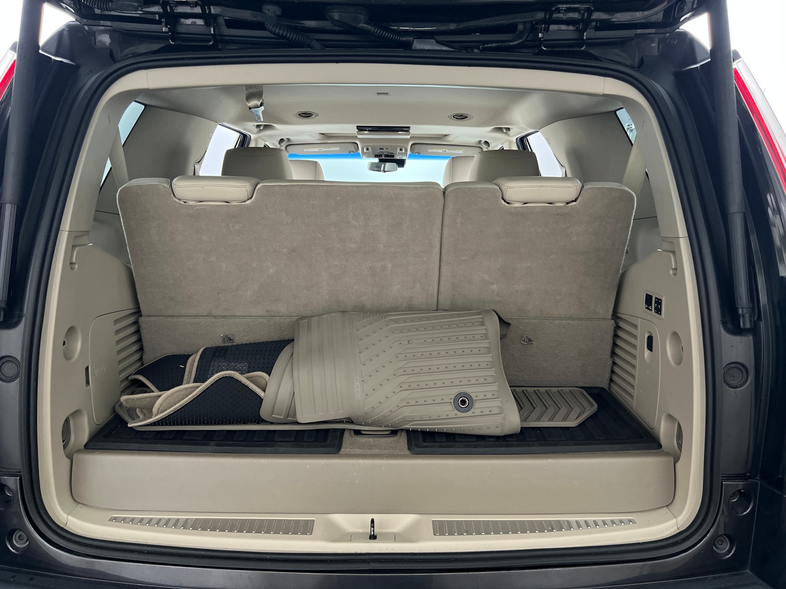 Thumbnail: 2018 Cadillac Escalade - 6