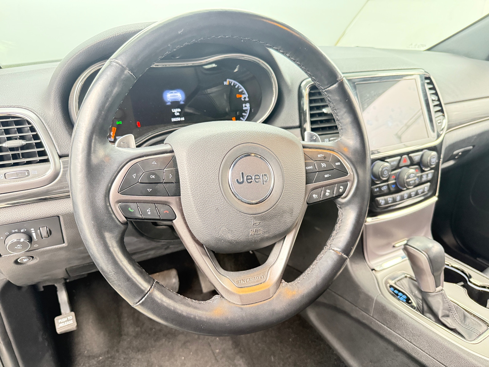 Thumbnail: 2021 Jeep Grand Cherokee - 4