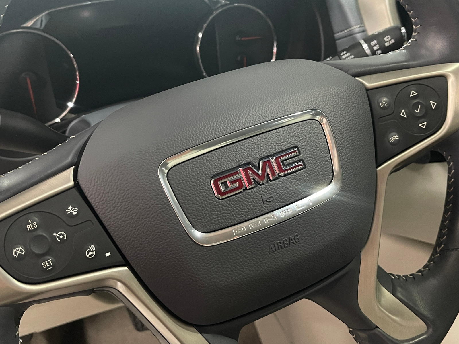 Thumbnail: 2022 GMC Terrain - 4