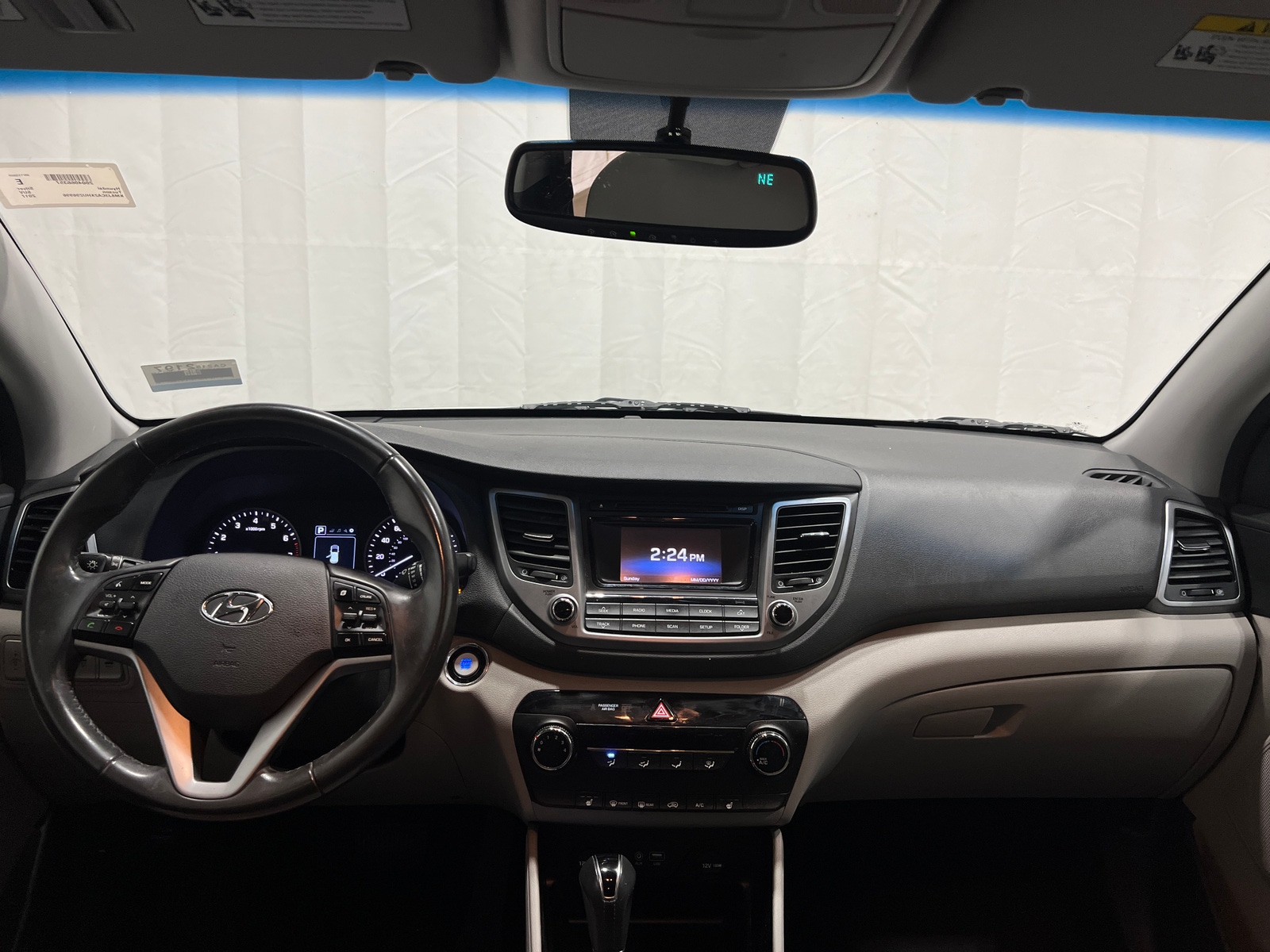Thumbnail: 2017 Hyundai Tucson - 3