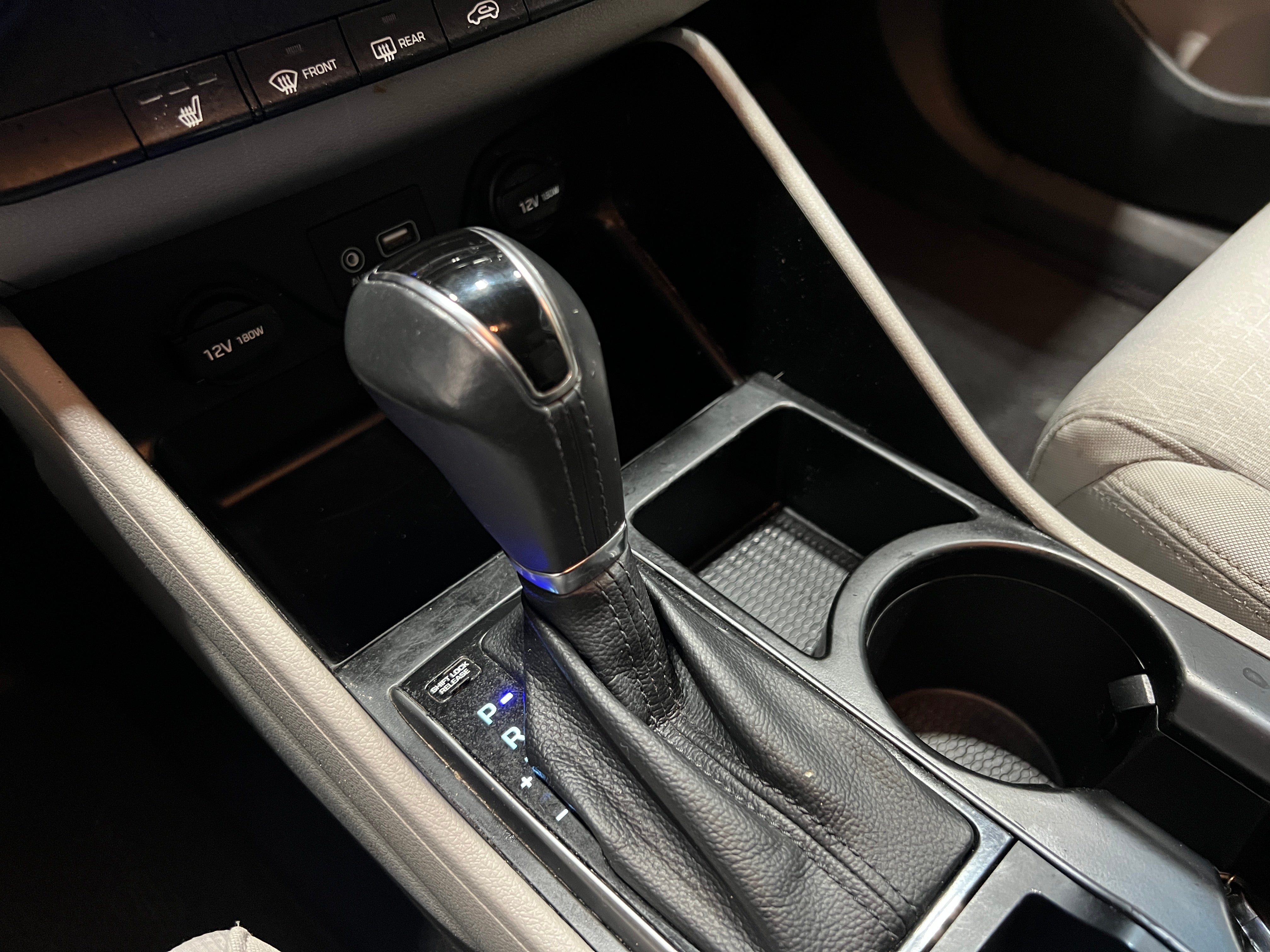 Used 2017 Hyundai Tucson Sport with VIN KM8J3CA2XHU296996 for sale in Oak Creek, WI