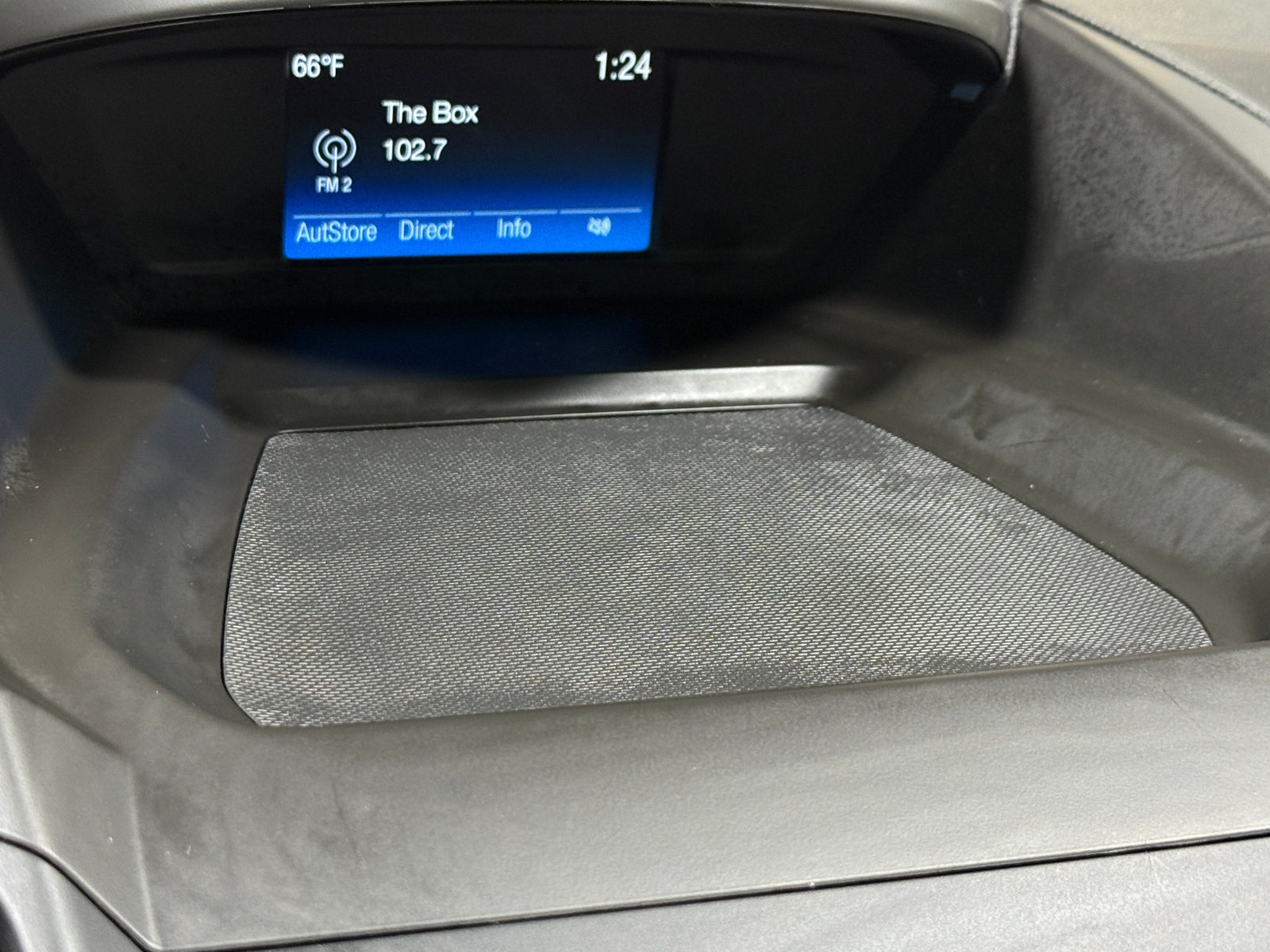 Thumbnail: 2019 Ford Escape - 4