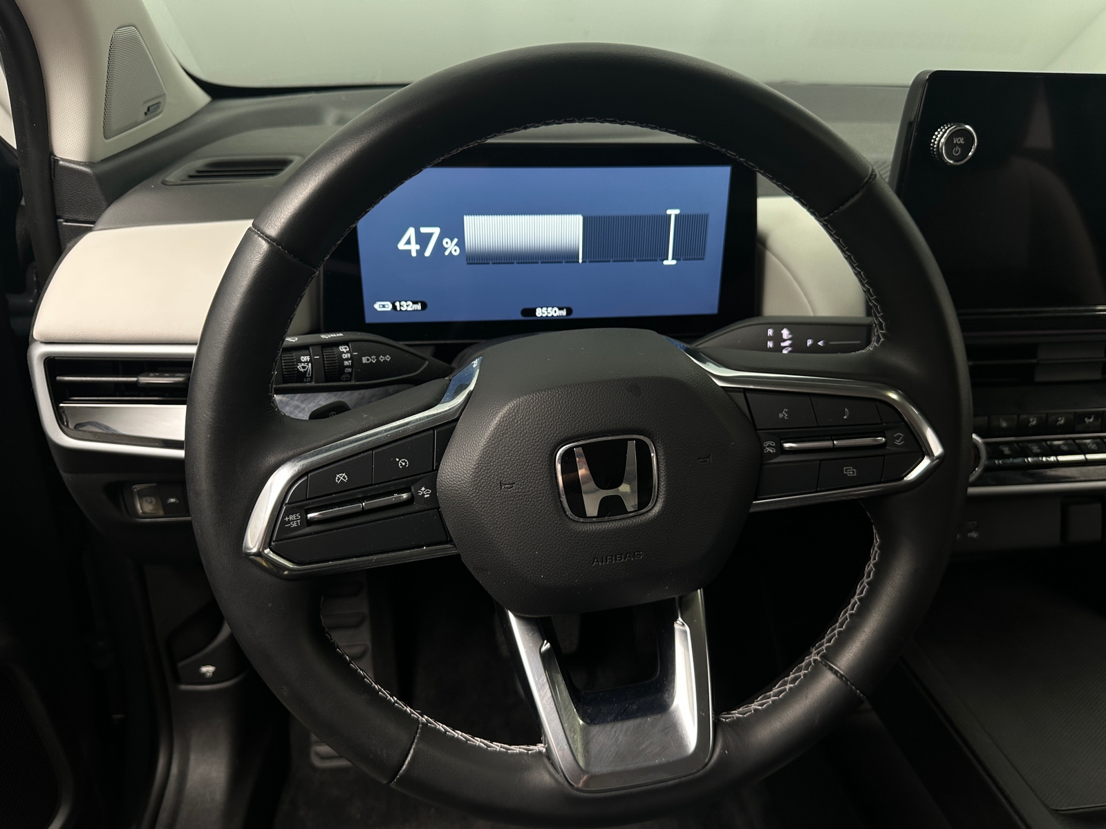 Thumbnail: 2024 Honda Prologue - 4