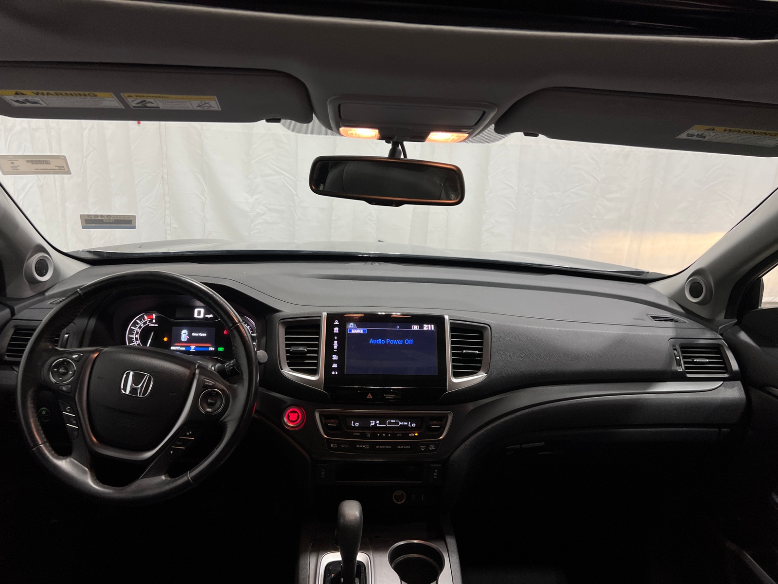 Thumbnail: 2018 Honda Pilot - 2