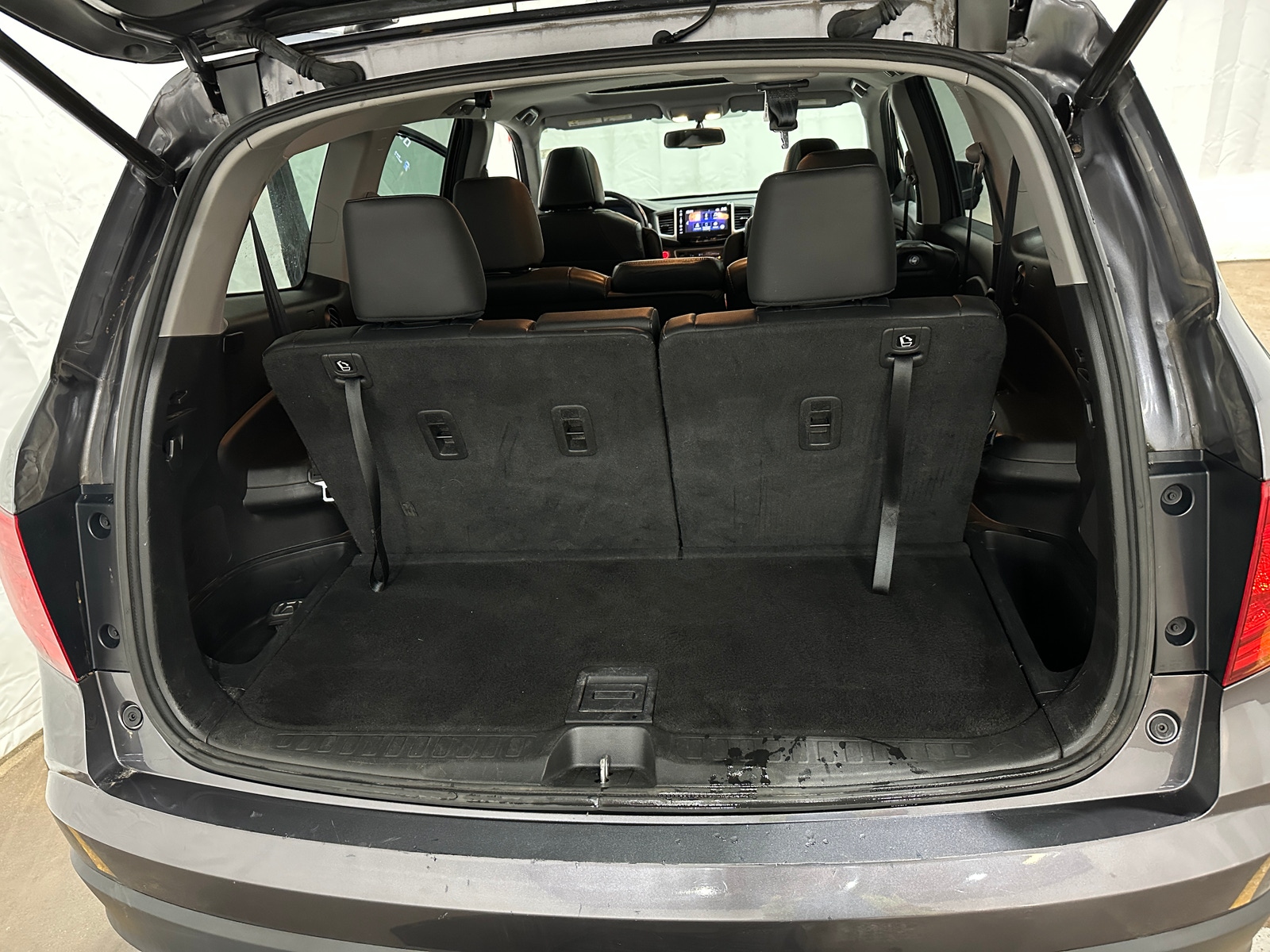 Thumbnail: 2018 Honda Pilot - 6