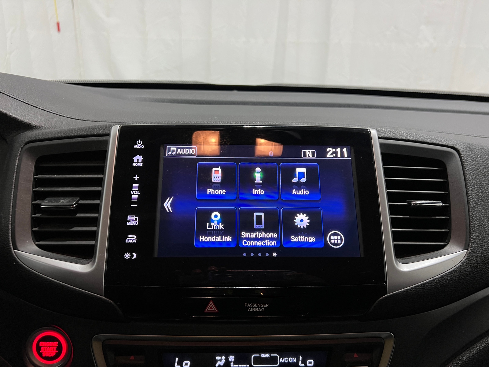 Thumbnail: 2018 Honda Pilot - 3