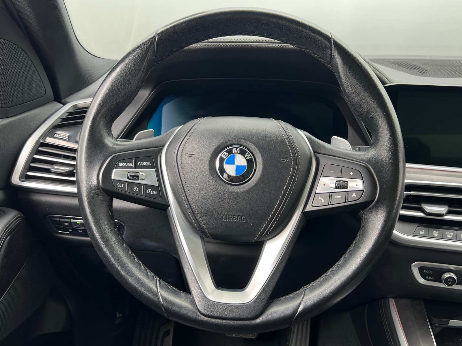 Thumbnail: 2023 BMW X5 - 4