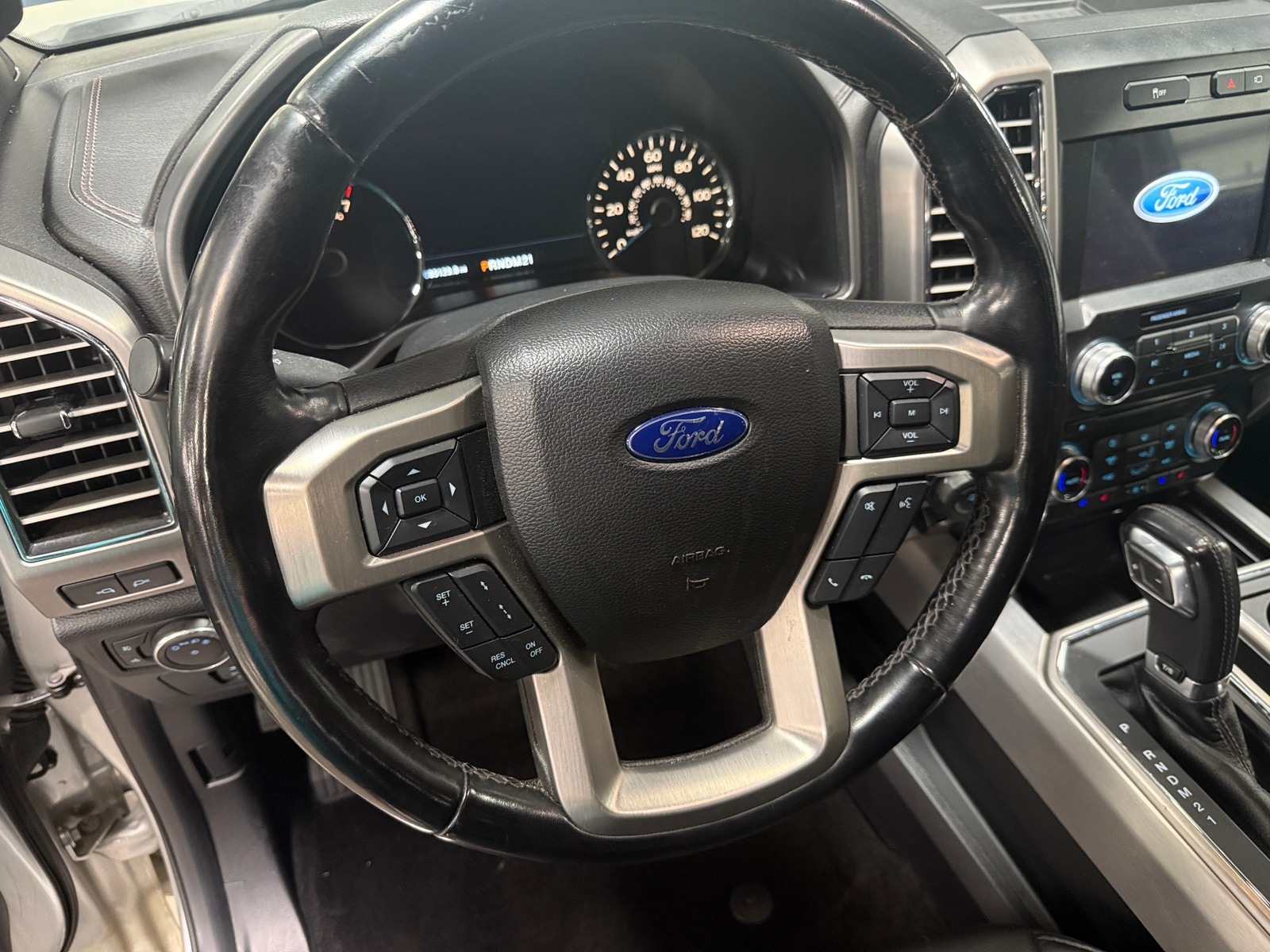 Thumbnail: 2017 Ford Econoline - 4