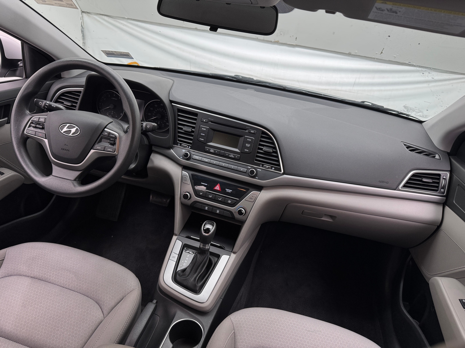 Thumbnail: 2017 Hyundai Elantra - 3