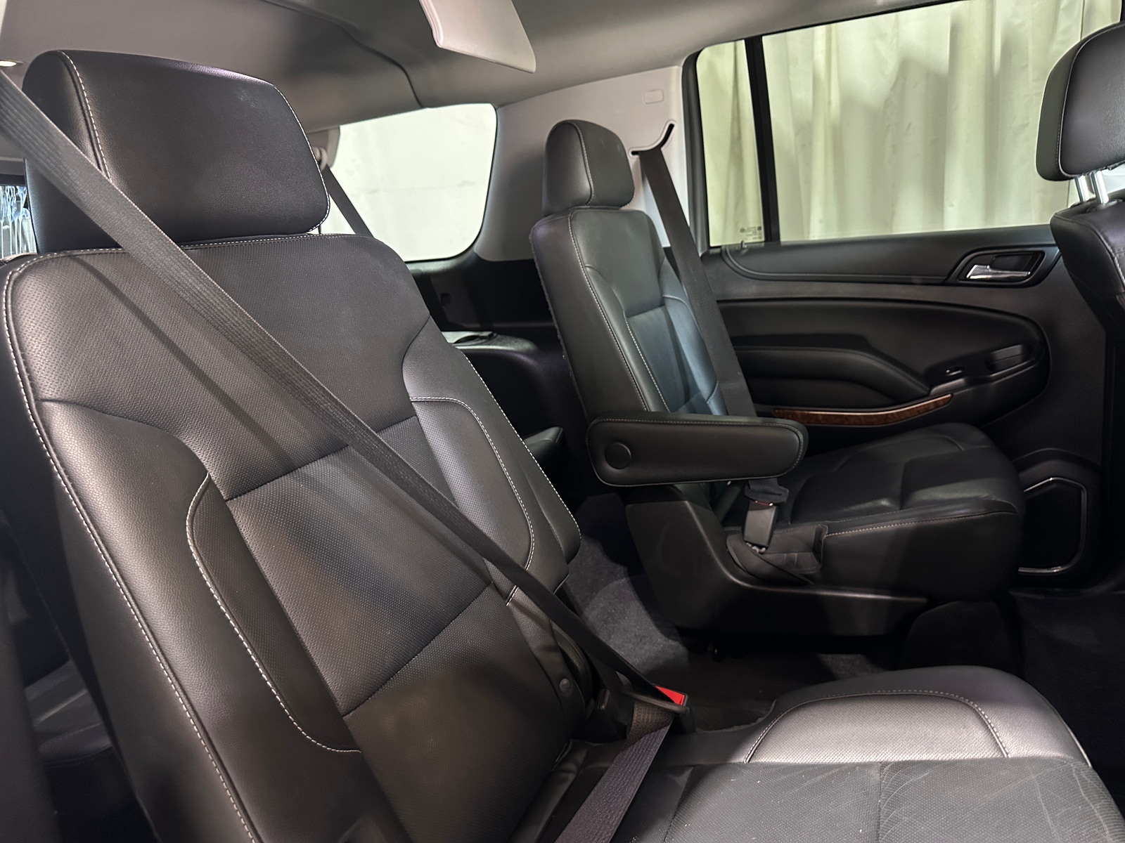 Thumbnail: 2020 Chevrolet Suburban - 5