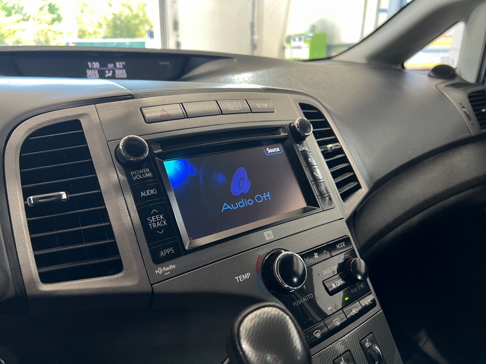 Thumbnail: 2014 Toyota Venza - 3