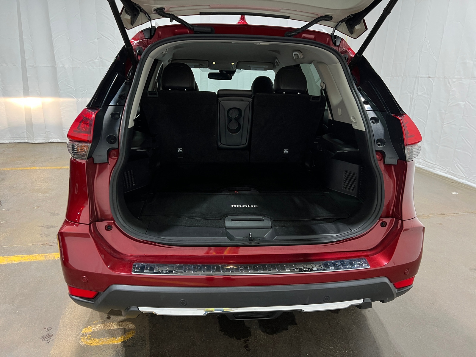 Thumbnail: 2019 Nissan Rogue - 6