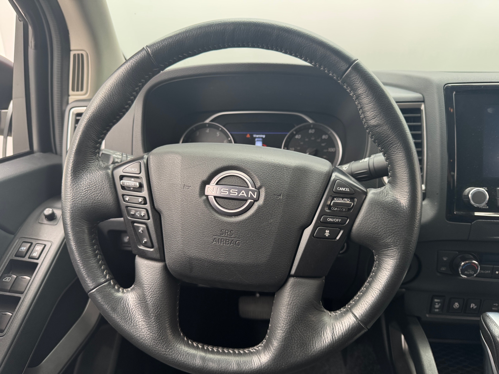 Thumbnail: 2023 Nissan Frontier - 5