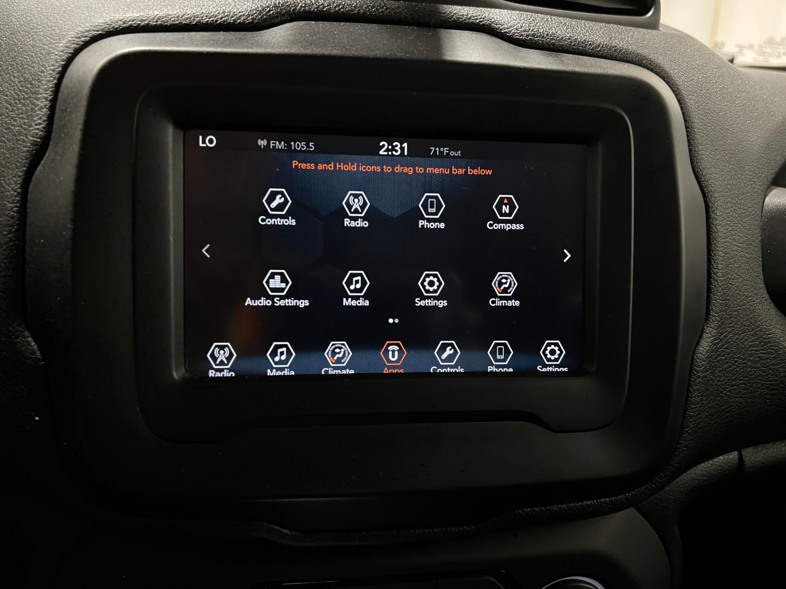 Thumbnail: 2018 Jeep Renegade - 4