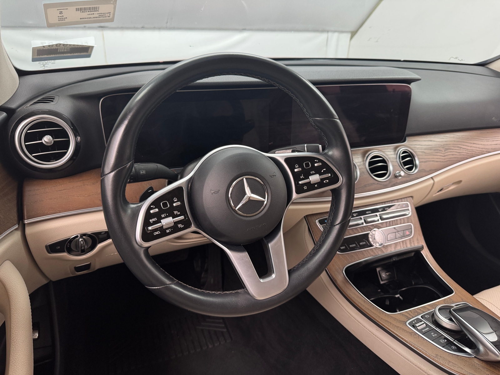 Thumbnail: 2020 Mercedes-Benz E-Class - 4