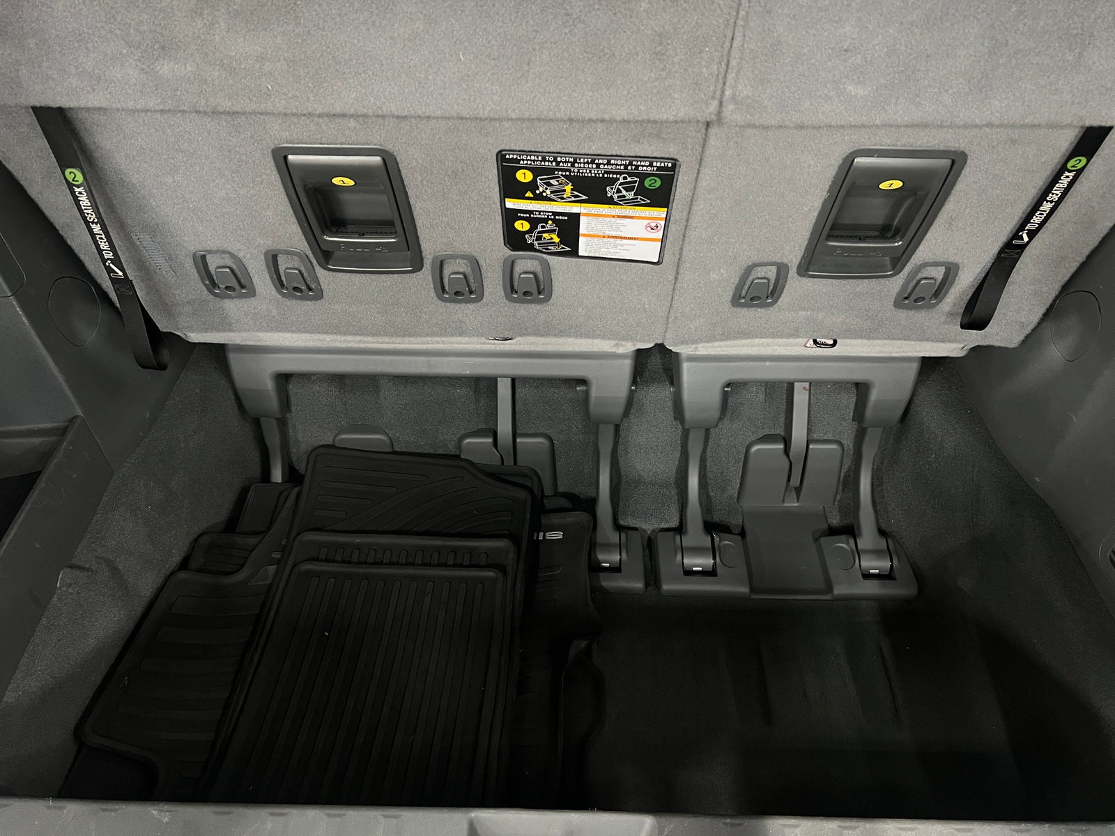 Thumbnail: 2020 Toyota Sienna - 6