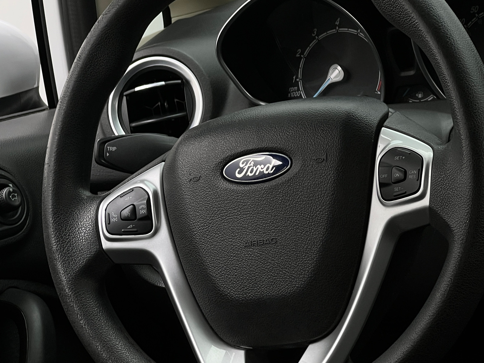 Thumbnail: 2019 Ford Fiesta - 5