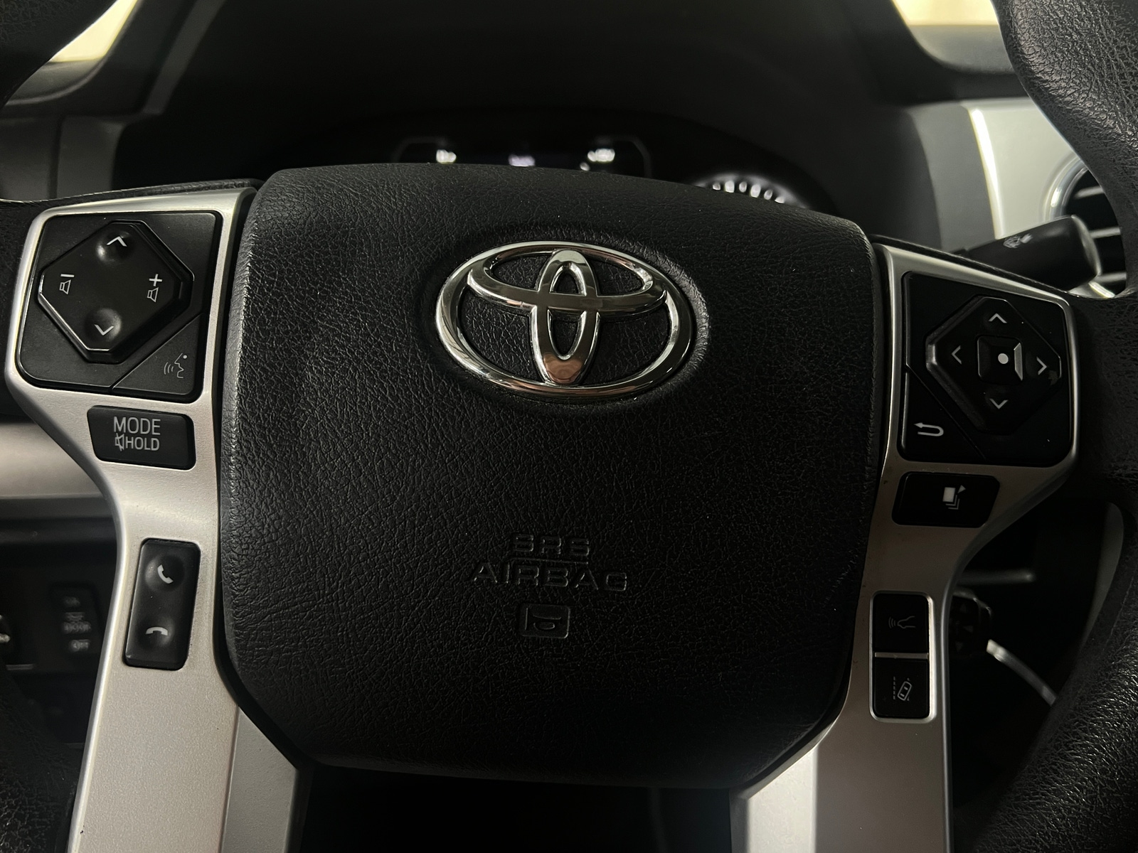 Thumbnail: 2018 Toyota Tundra - 5