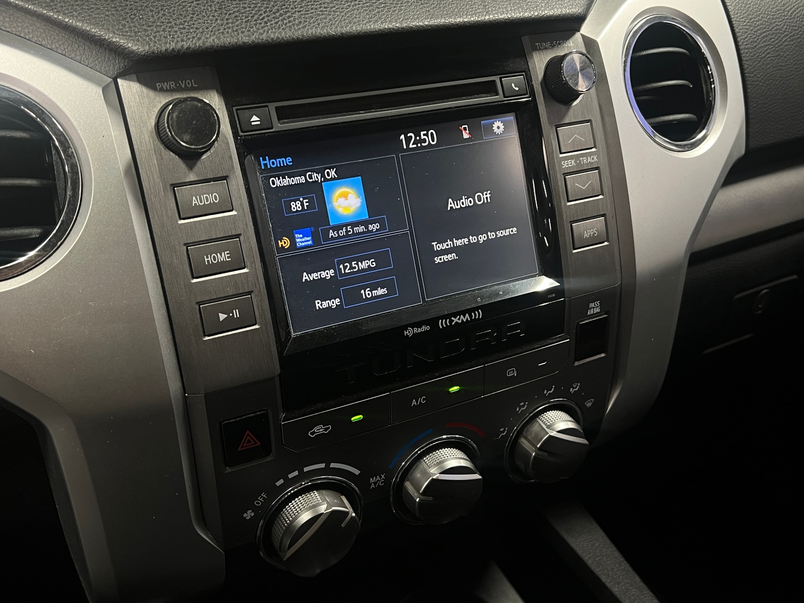 Thumbnail: 2018 Toyota Tundra - 4