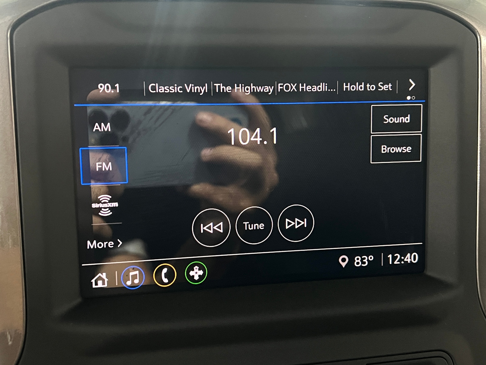 Thumbnail: 2025 Chevrolet Silverado 1500 - 4