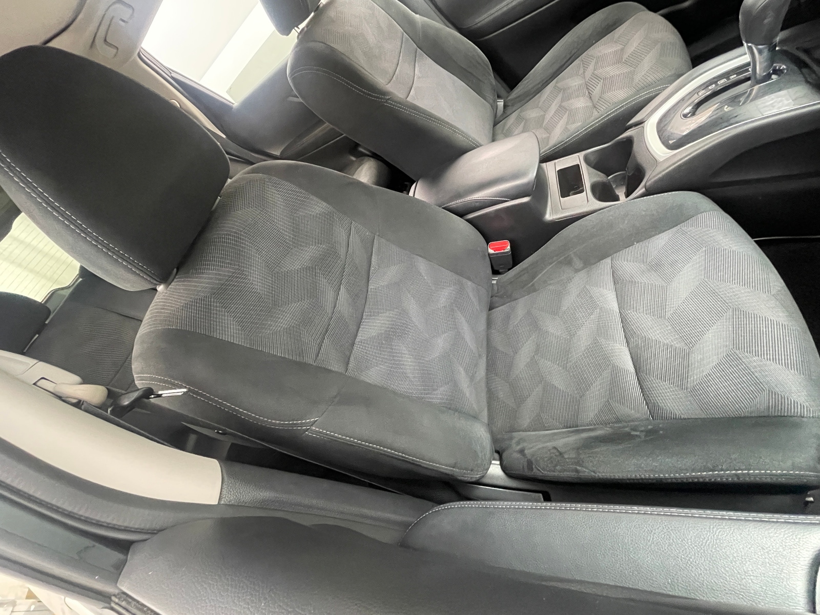 Thumbnail: 2016 Nissan Rogue - 2