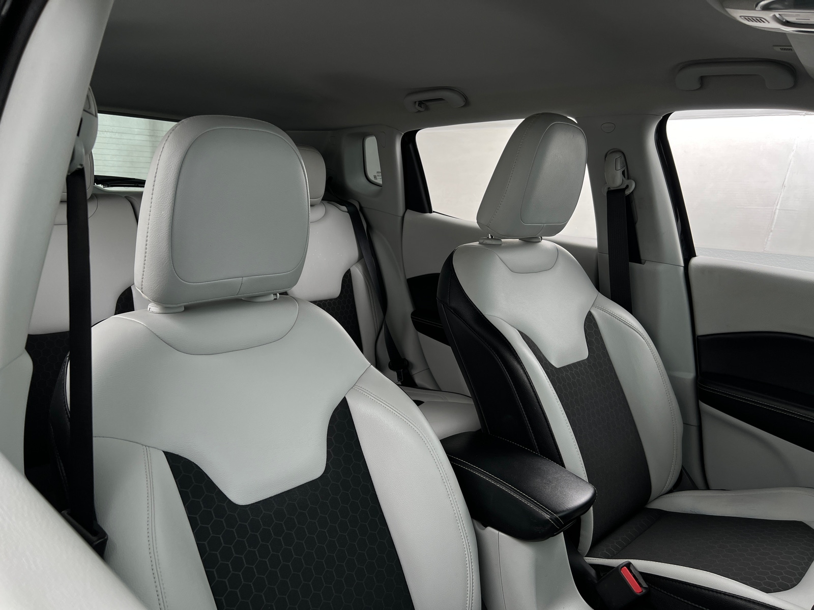Thumbnail: 2017 Jeep Compass - 2