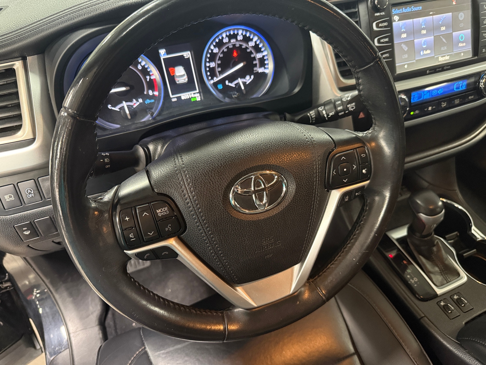 Thumbnail: 2019 Toyota Highlander - 4